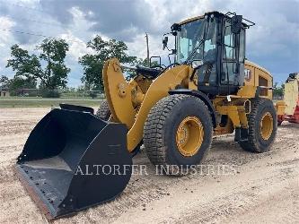 CAT 926M