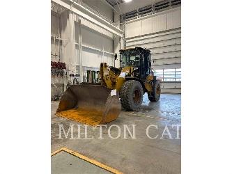 CAT 938M 3V