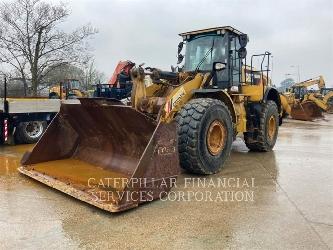 CAT 966M