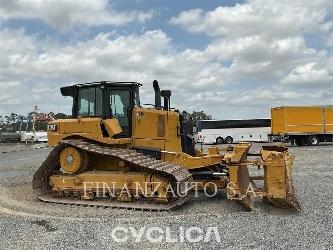 CAT D6