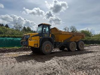 JCB 722