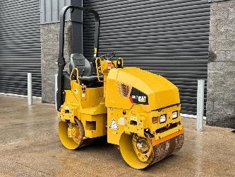 CAT CB 1.7