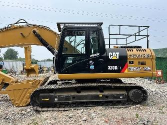 CAT 320 D