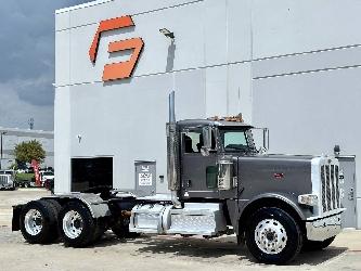 Peterbilt 389