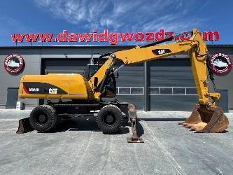 CAT M 322 D
