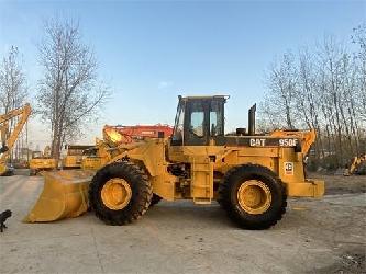 CAT 950 F