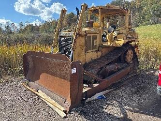 CAT D6H