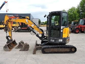 Bobcat E35