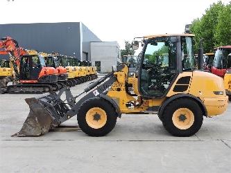 Volvo L25F + FORK