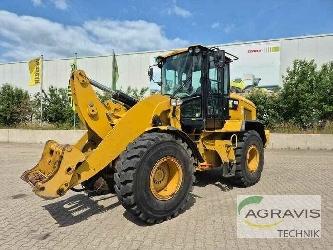 CAT 930 M