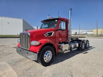 Peterbilt 567