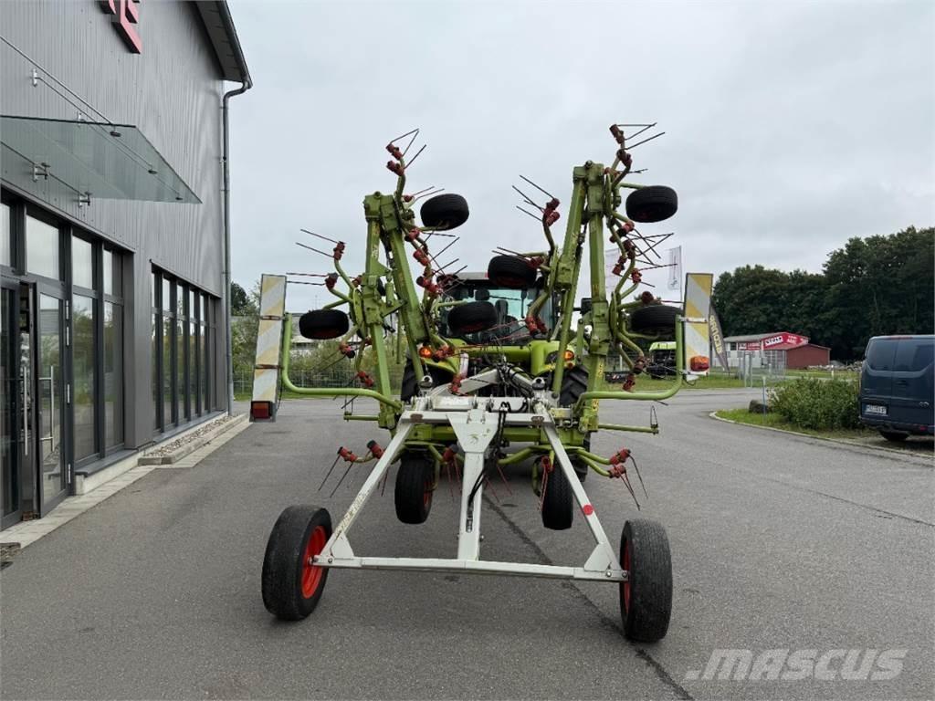 CLAAS Volto 870 T Rakes and tedders