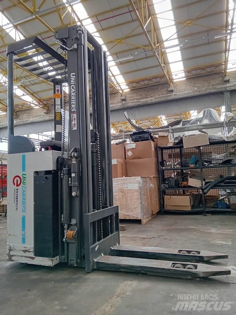 UniCarriers AJN 160 Self propelled stackers