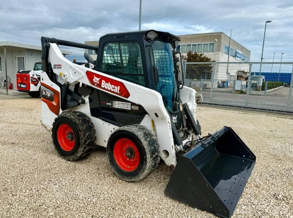 Bobcat S 76 Skid steer loaders