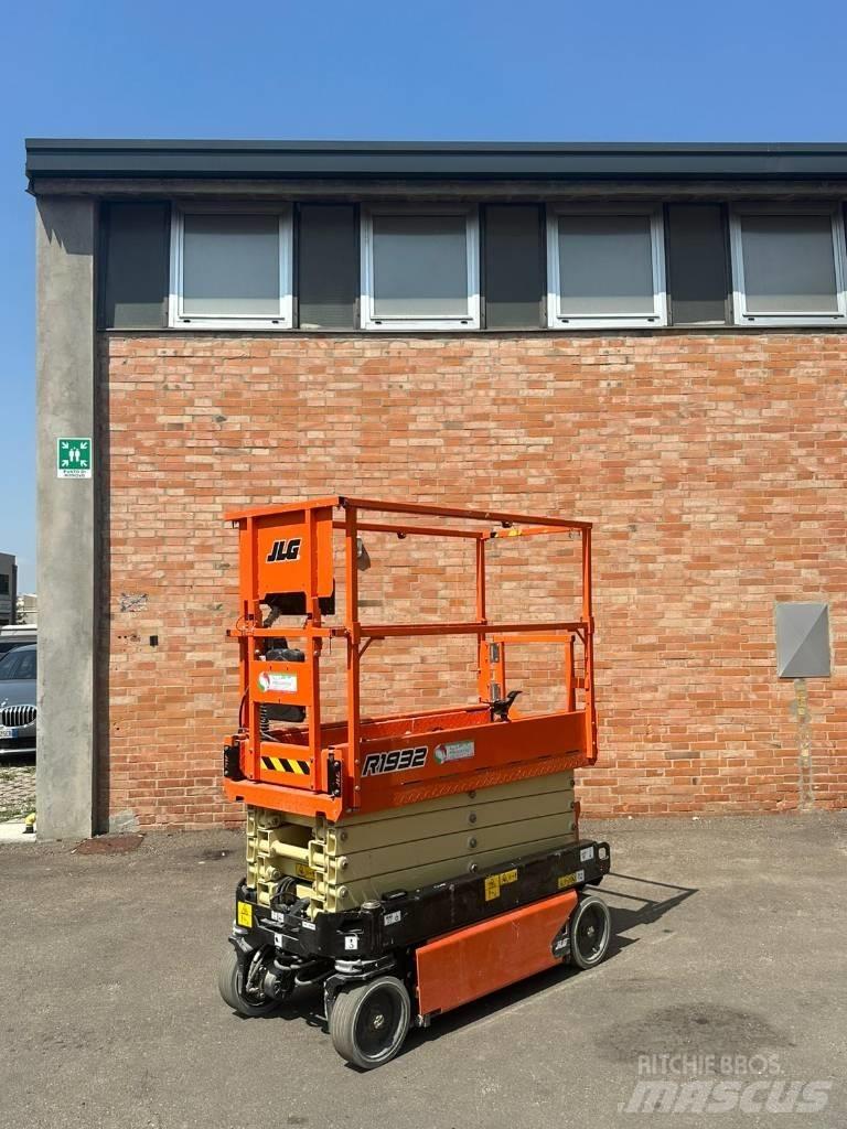 JLG 1932 R Scissor lifts