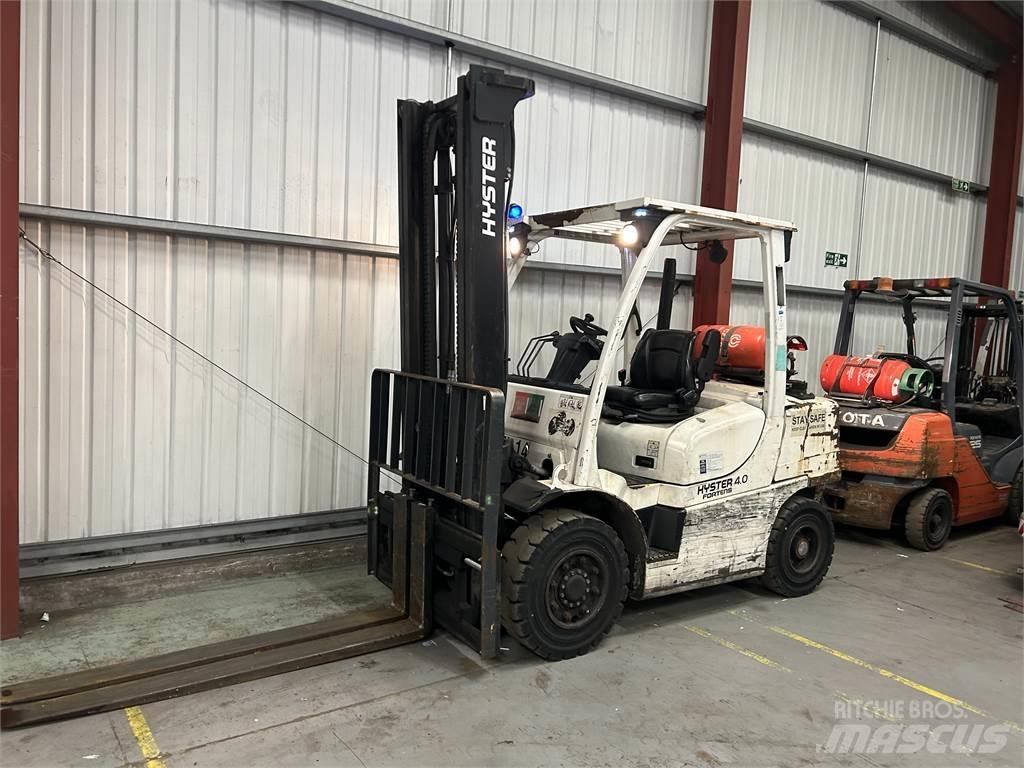 Hyster H4.0FTS LPG trucks