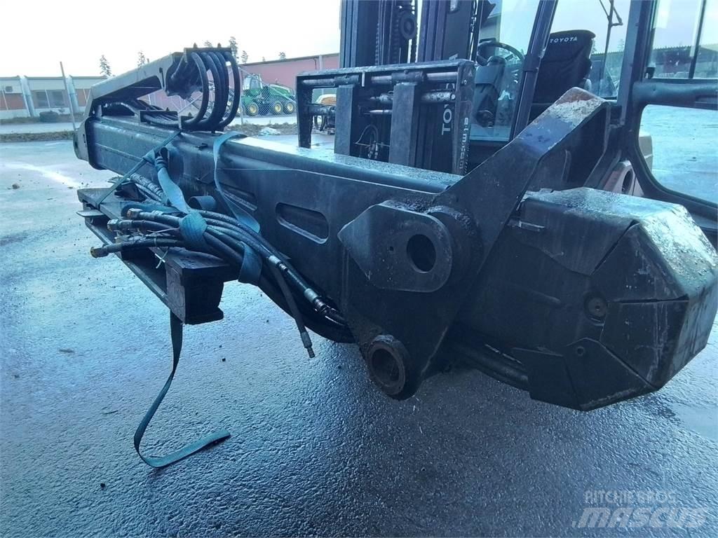 Komatsu 165F Forwarder cranes
