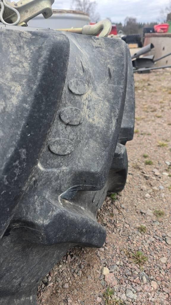 Stocks Dubbelmontage Tyres, wheels and rims