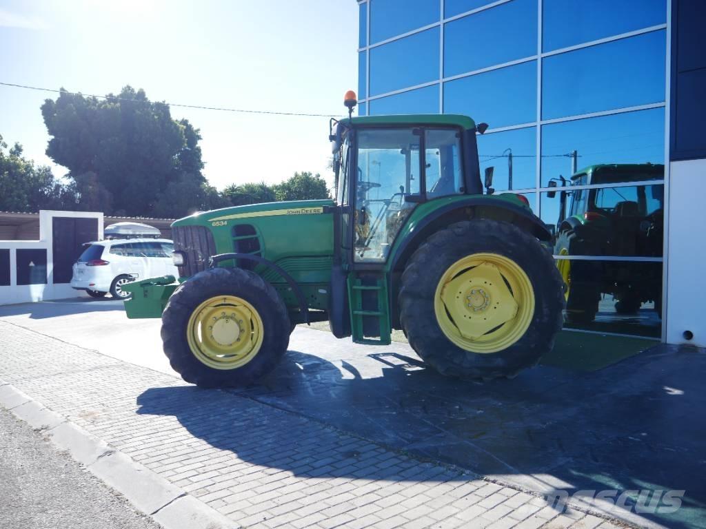 John Deere 6534 Tractors