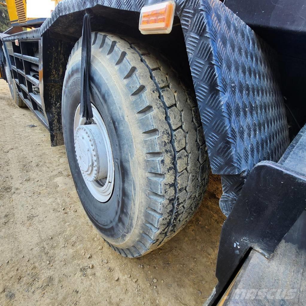 Tadano TR 500 M-2 Rough terrain cranes