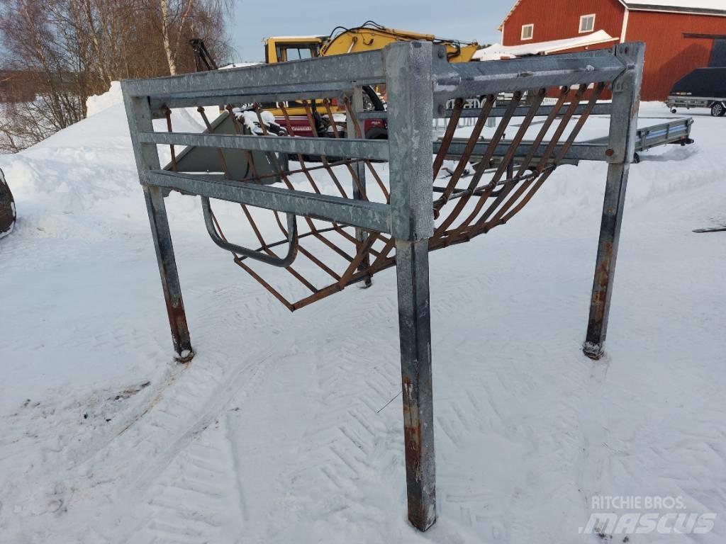 Bala Foderhäck Animal feeders