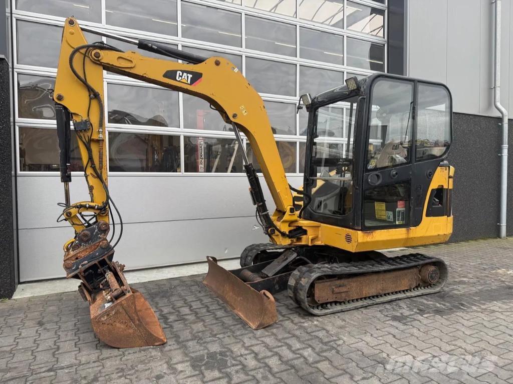 CAT 302.5C Mini excavators < 7t (Mini diggers)