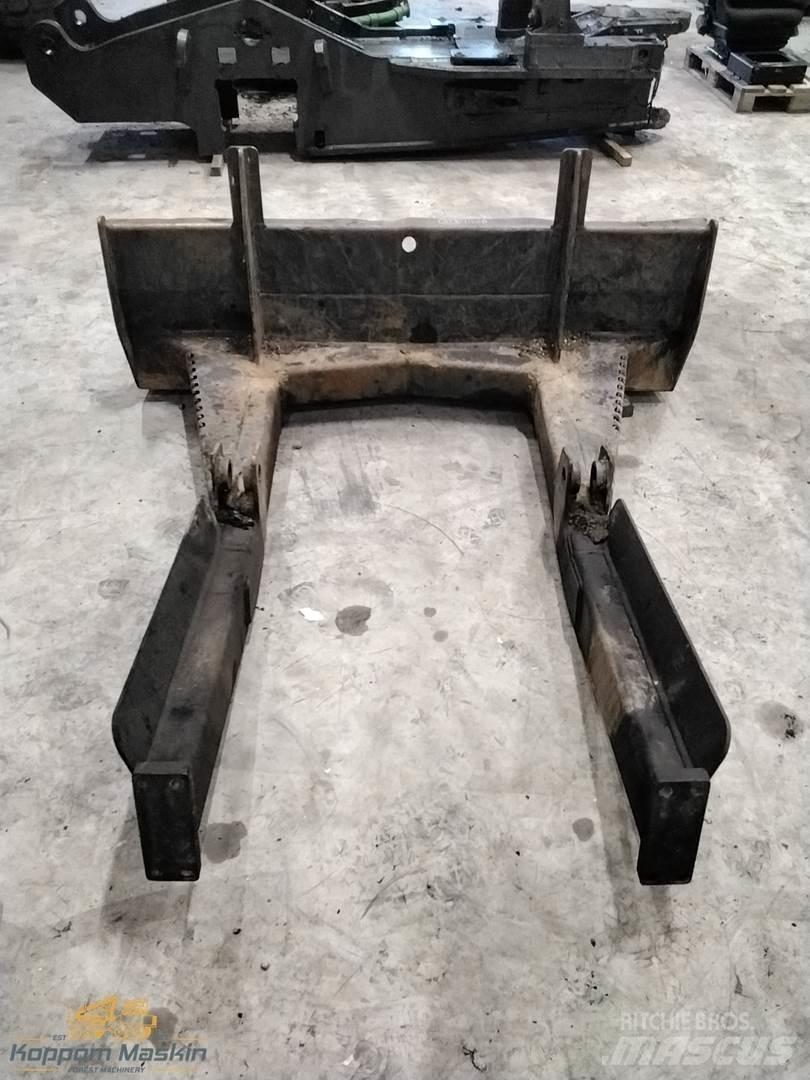 John Deere 1110 Other components