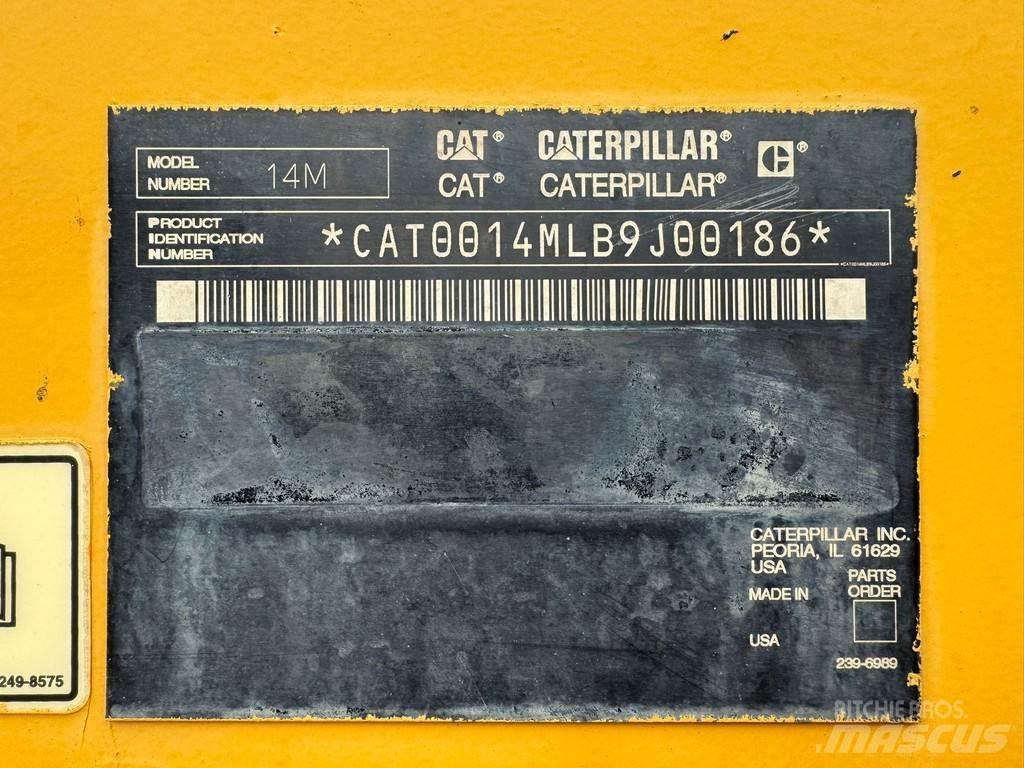 CAT 14M Graders