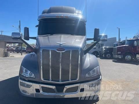 Peterbilt 579 Tractor Units