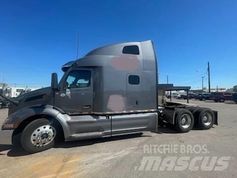 Peterbilt 579 Tractor Units