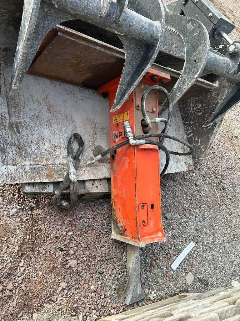 NPK PH-2 Hammers / Breakers