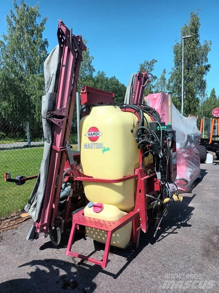 Hardi Master Twin Trailed sprayers