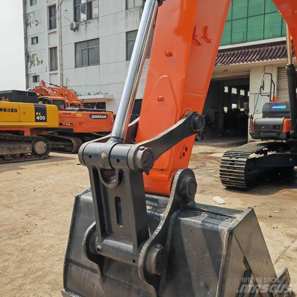 Doosan DX 340 LC-9C Crawler excavators