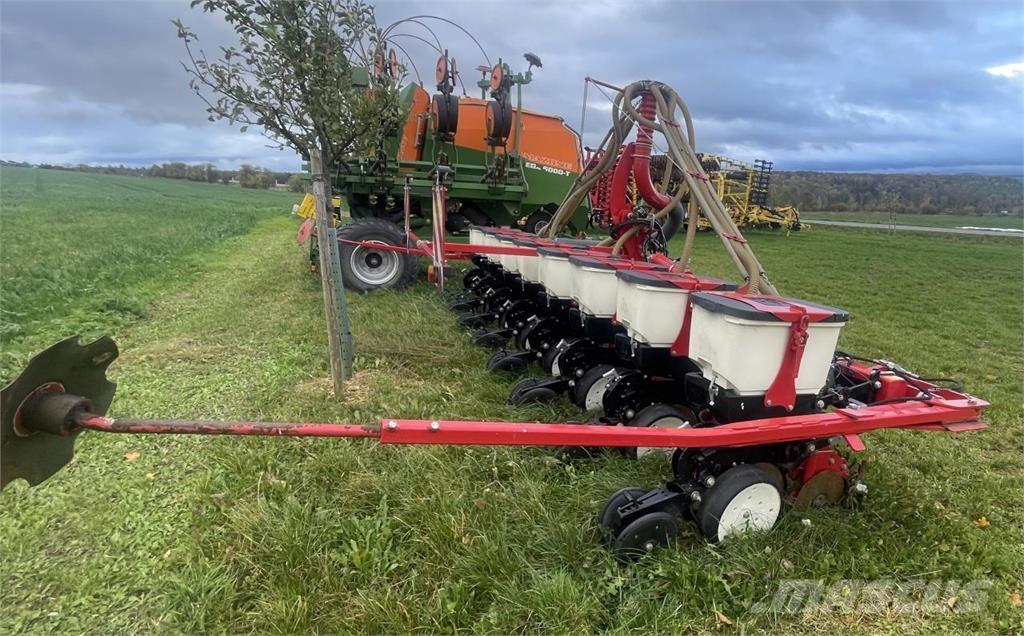 Horsch Maistro 8RC Precision sowing machines