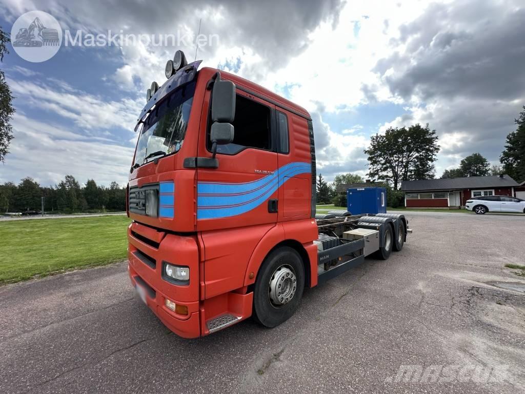 MAN TGX 28.530 LAXO Chassis Cab trucks