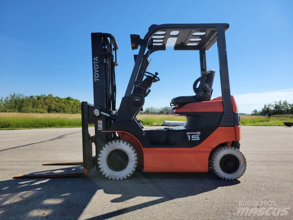 Toyota 8FB15 Electric forklift trucks
