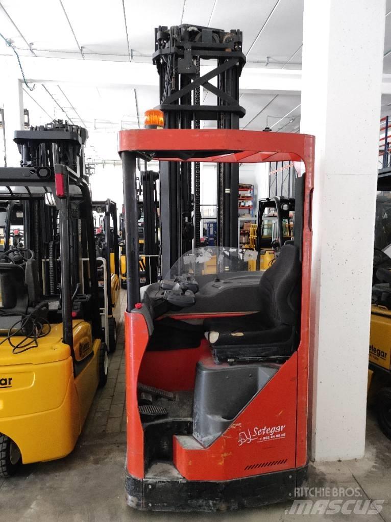 BT RR E 160 M Reach trucks
