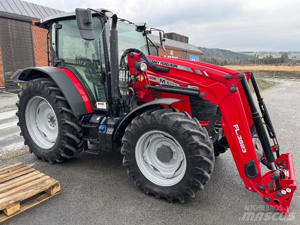Massey Ferguson 5713 Tractors