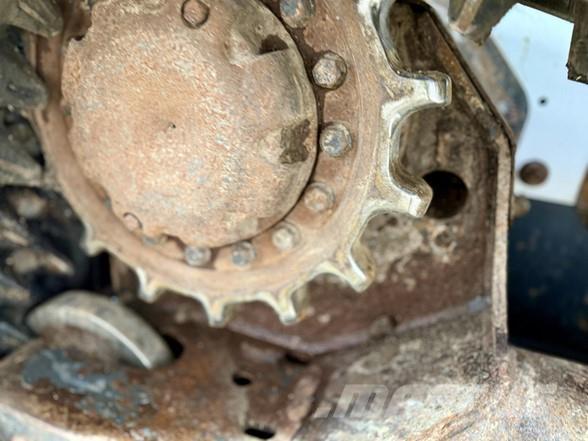 Bobcat T650 Skid steer loaders