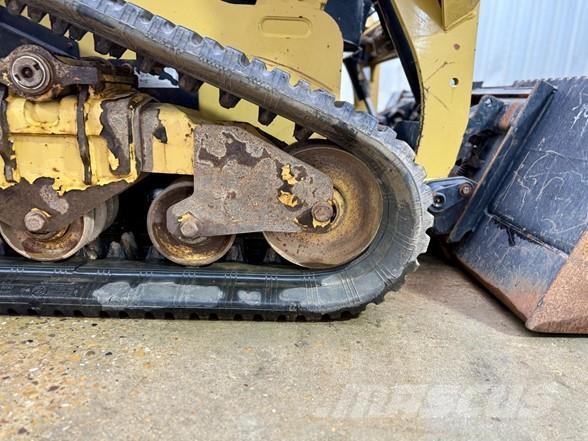 CAT 249D Skid steer loaders