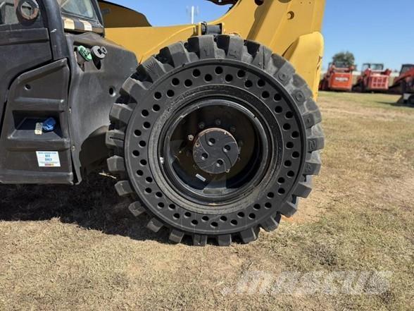 CAT TL1055D Telescopic handlers