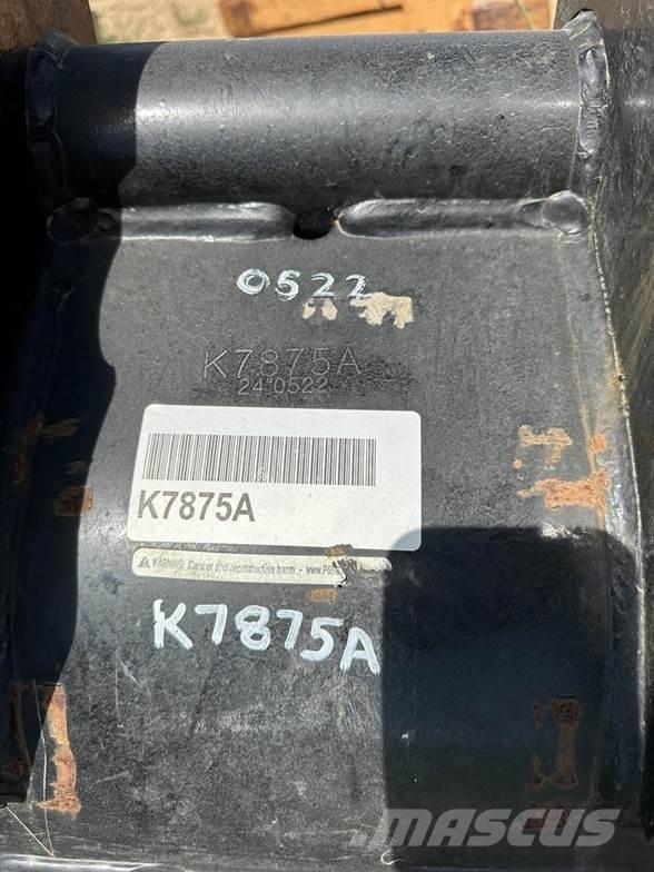 Kubota K7875A Buckets