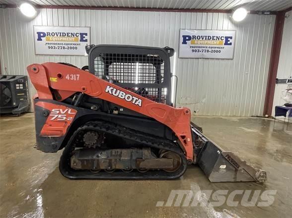Kubota SVL75-2 Skid steer loaders