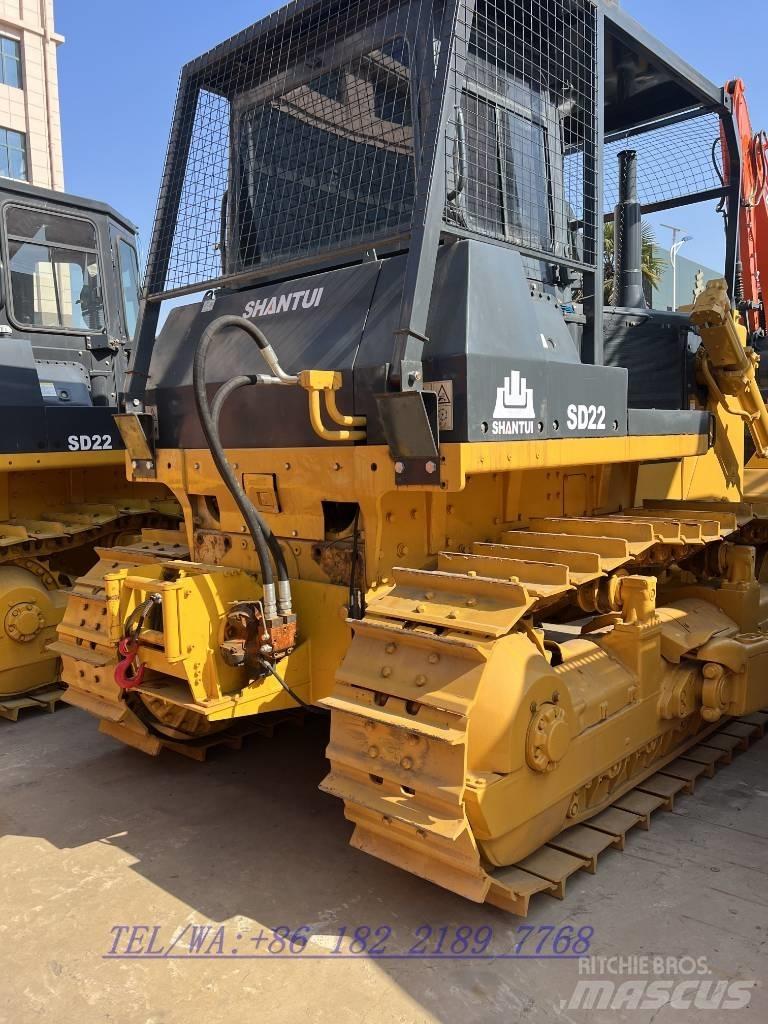 Shantui SD 22 Crawler dozers