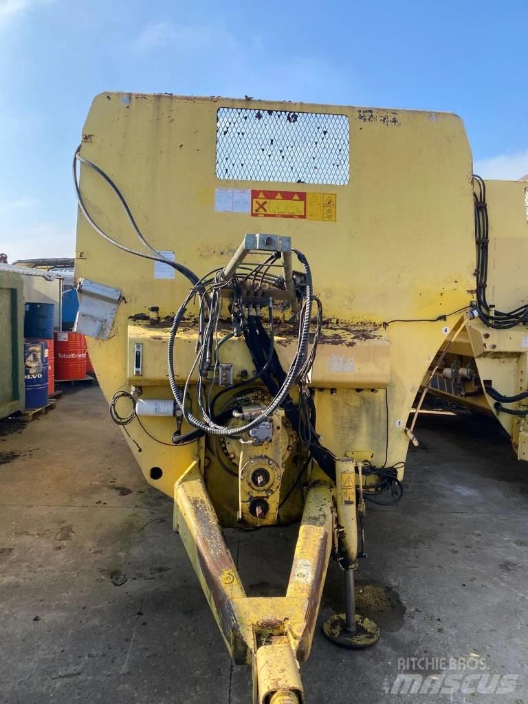 Sgariboldi MONO ST Mixer feeders