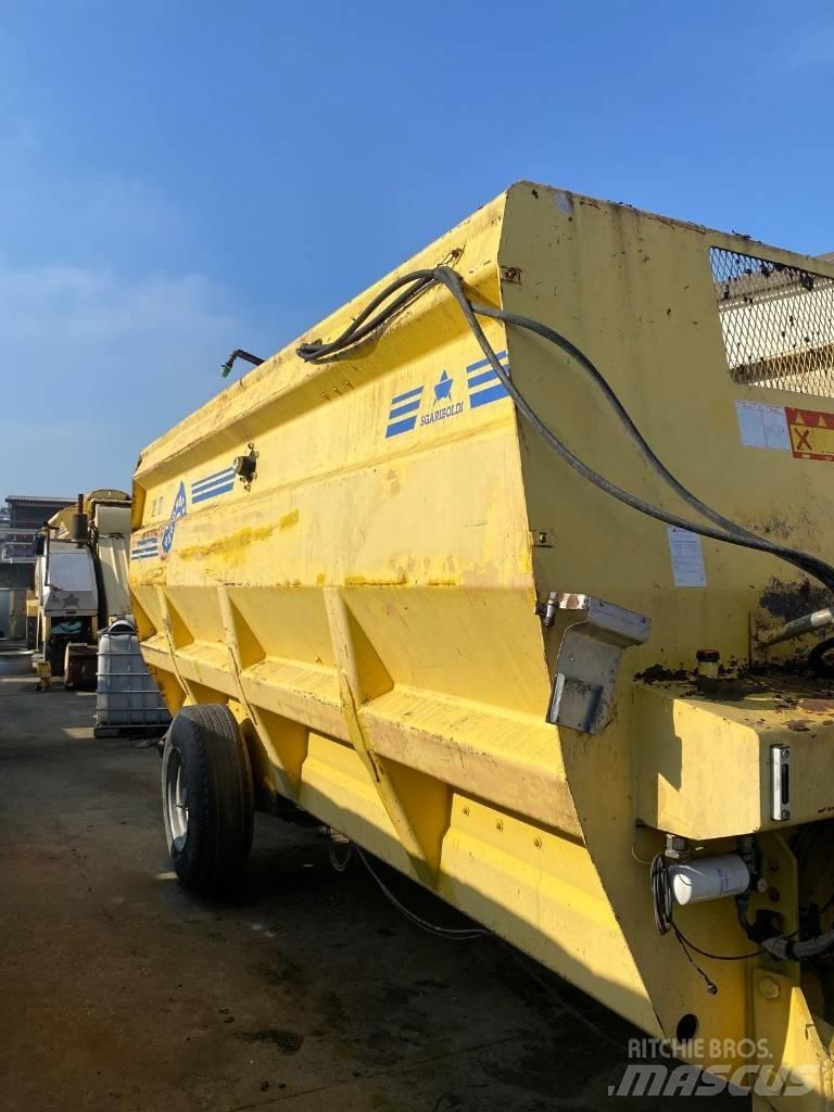 Sgariboldi MONO ST Mixer feeders