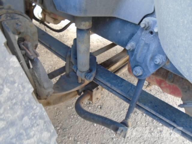 Volvo VNL740 Tractor Units