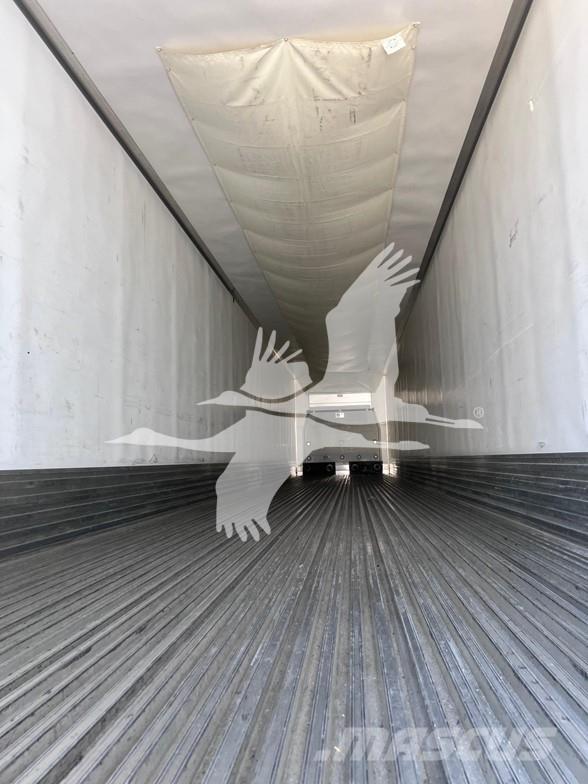 Utility 3000R Temperature controlled semi-trailers