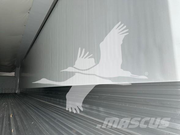 Utility 3000R Temperature controlled semi-trailers