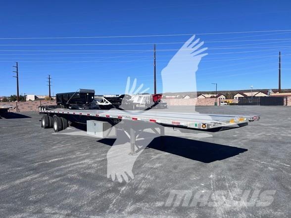 Utility 4000AE Flatbed/Dropside semi-trailers